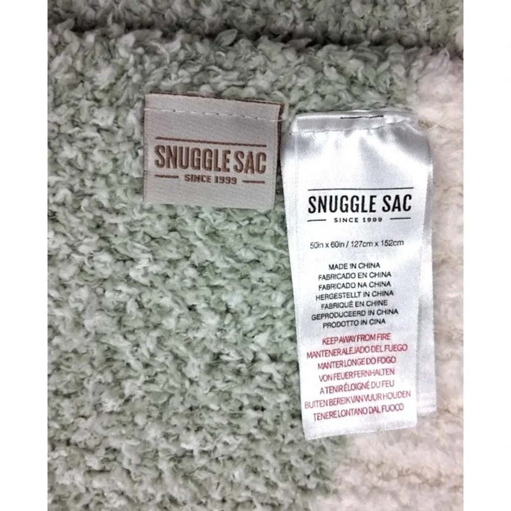 Snuggle Sac‎ Sage Green 50x60 Plush Beige Soft Throw